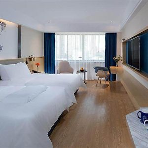 Premier Twin Room